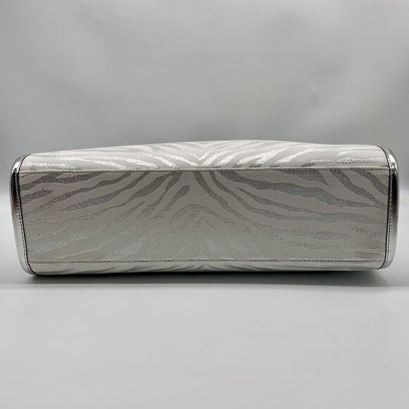 Michael Kors Gigi Silver Zebra Print Large Grab Tote - Picture 8 of 11